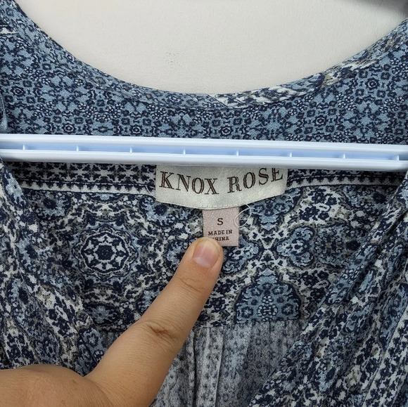 Knox Rose Blue & White  Wrap Tie Waist Style Flowy Dress Flutter Sleeve Women S - Picture 7 of 11